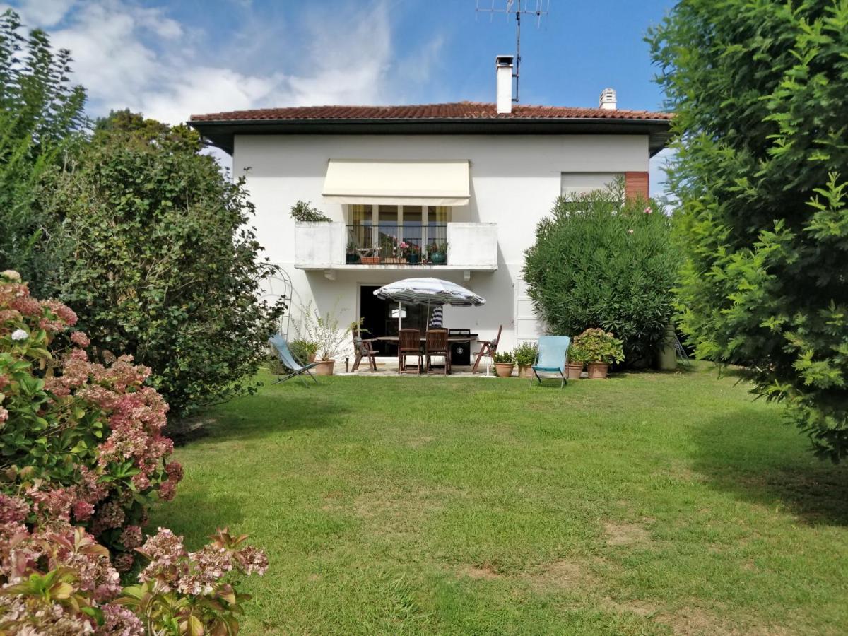 T1 Ou T2 Dans Villa Avec Jardin Proche Biarritz Anglet Exterior foto