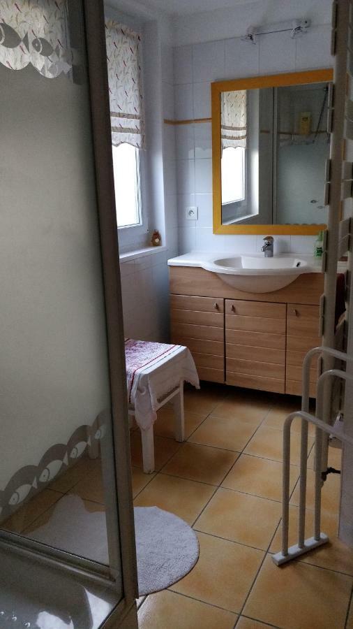 T1 Ou T2 Dans Villa Avec Jardin Proche Biarritz Anglet Exterior foto